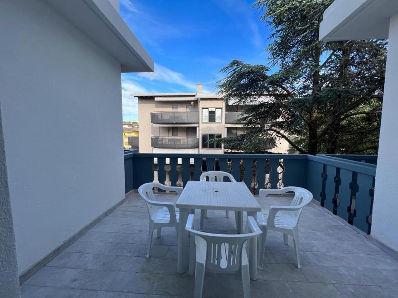 Condominio Ivelca Линьяно-Саббьядоро Экстерьер фото